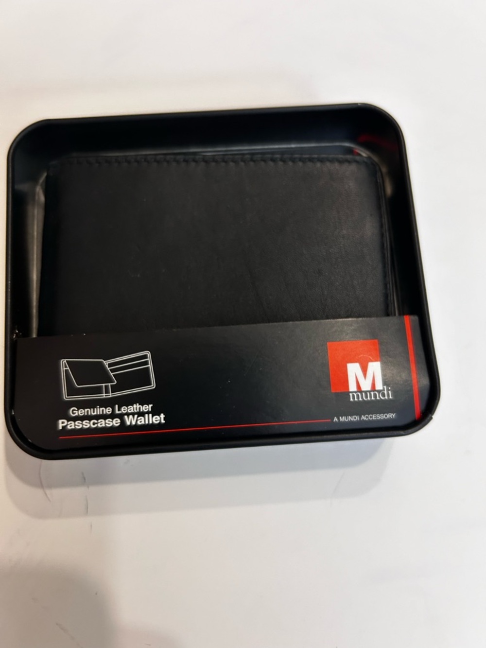 mundi Black Leather Passcase Wallet with Red Accent Tin